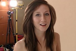 Sm奴跪主人胯下喝尿视频在线 Porn